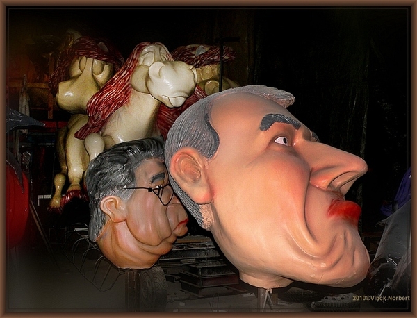 sized_sized_P2030226a karnaval - werk hallen