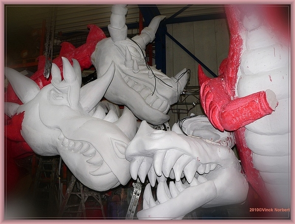 sized_sized_P2030290a karnaval - werk hallen