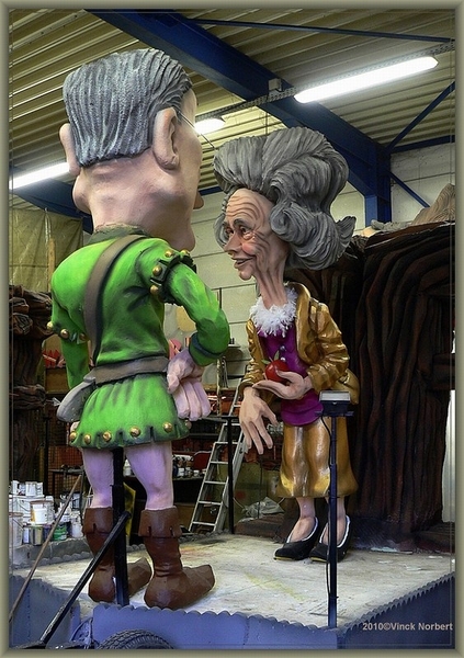 sized_sized_P2030359a karnaval werkhallen