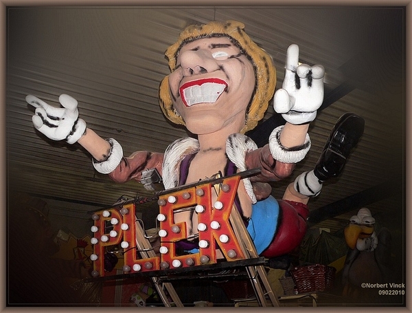 sized_sized_P2030546a