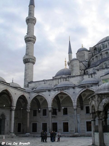 2010_03_05 Istanbul 025 Sultan Ahmet Mosque