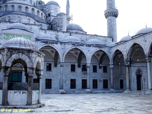2010_03_05 Istanbul 030 Sultan Ahmet Mosque