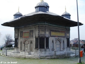 2010_03_05 Istanbul 052 Ahmet III Fountain