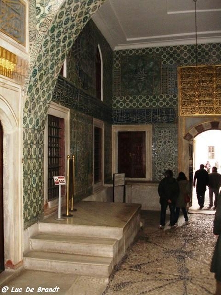 2010_03_05 Istanbul 143 Topkapi Palace Second Courtyard Harem