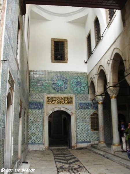 2010_03_05 Istanbul 147 Topkapi Palace Second Courtyard Harem