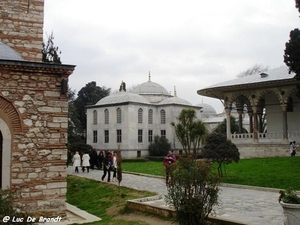 2010_03_05 Istanbul 196 Topkapi Palace Second Courtyard Harem