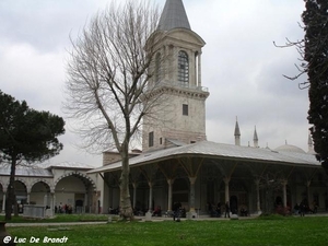 2010_03_05 Istanbul 204 Topkapi Palace Second Courtyard Tower of