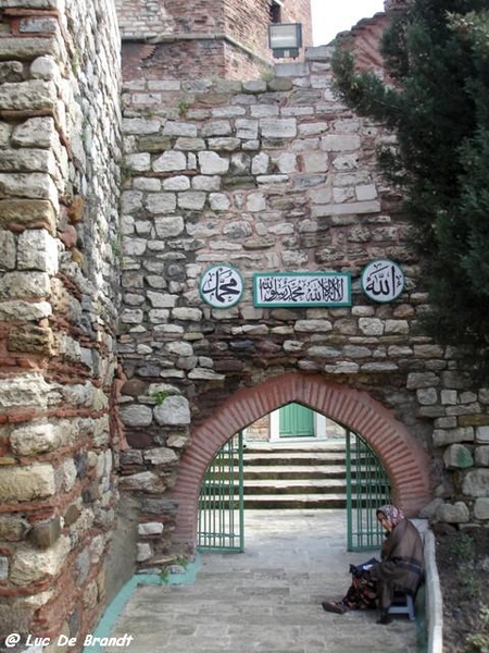 2010_03_07 Istanbul 054 Walls of Constantinople