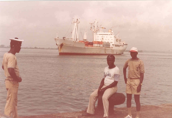 De Fabiolaville - laatste Congoboot - hier in Abidjan Ivoorkust t