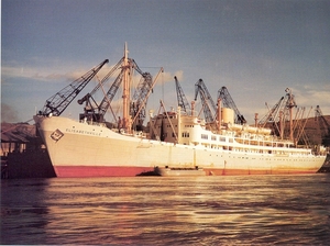 Congo passagierboot Elisabethville in de haven van Matadi