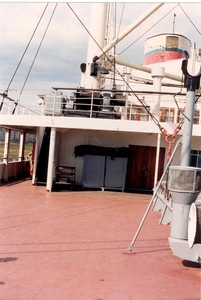 Georg Buchner '89 vleugels / wings achterdeck