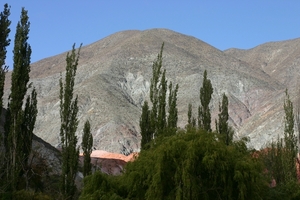 Vallei Humahuaca nabij  Purmamaca