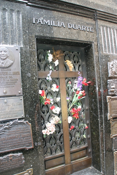 Graf van de familie Duarte