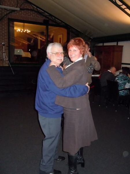 Jakky-Hugi  (ten dans)