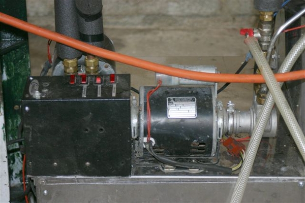 REGELAAR VERSCHILLENDE POMPEN