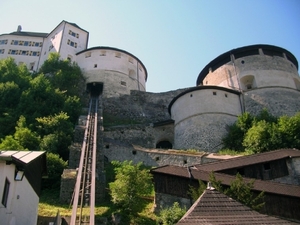 F710  lift -   Kufstein kasteel