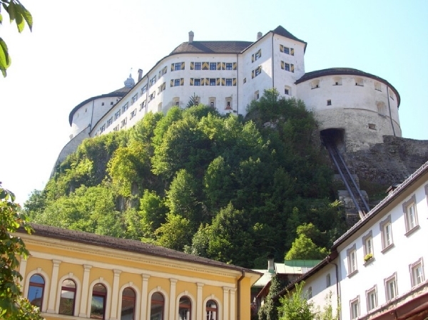 F7121  -  Kufstein kasteel