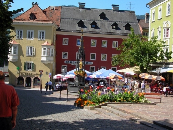 F718  Unterer Stadtplatz     Kufstein