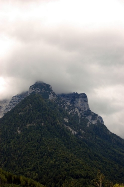 M1  Bergen in de wolken
