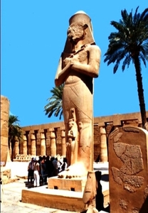f2   Karnak tempel