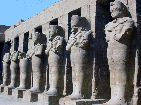 f71  Karnak  18