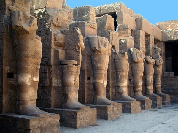 f72  Karnak  17