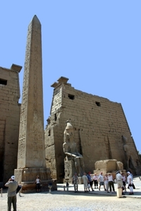 b1 Luxor