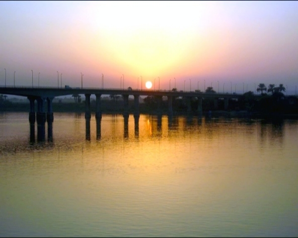 N8   Luxor brug