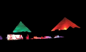 q11  Piramiden klank en lichtspel