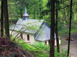 b42 Kreuzkapelle