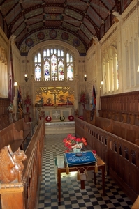 b89  Carisbrooke castle chapel