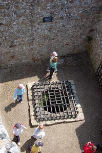 c46   Carisbrooke castle