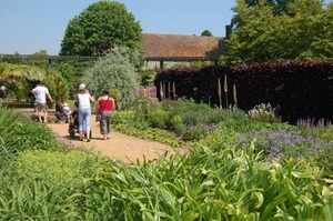 H14  Beaulieu  Palace house en  domein