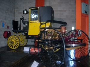 H571  Beaulieu  Nat. motor museum