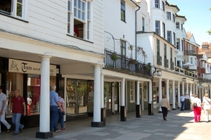 P32  Tunbridge Wells - The Pantiles