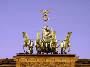 d872 Brandenburger Tor beeld bij nacht