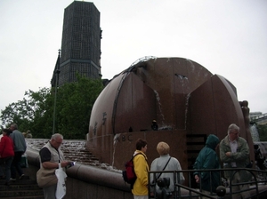 e65 Weltkügelbrunnen of Wasserklopfstein