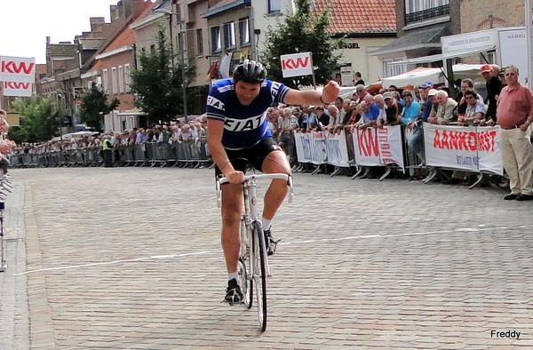 Beroepsennerskoers in Westrozebeke-2010