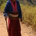 Palaung vrouw op slippers