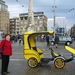 taxi op de Dam in Amsterdam