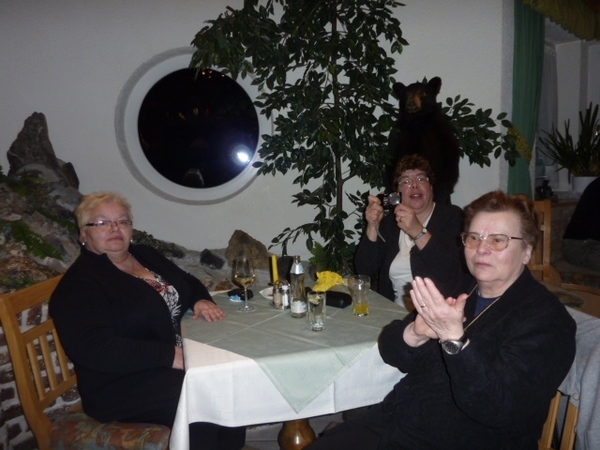 Els (vbeetje), Ina(wandelfiets) en Jenny