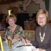 gezellig tafelen Hannelore (yusan) en  Marie-Jeanne (amma)