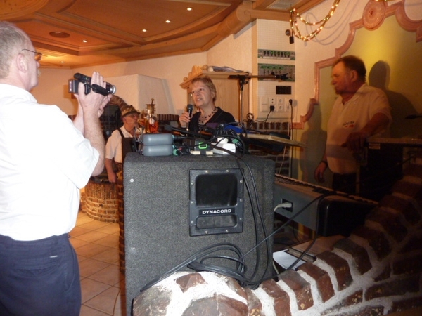 Ingrid en Gretl verjaren