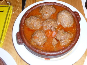 Albondigas tapa