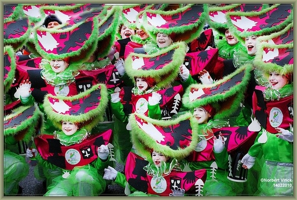 sized_sized_DSC17471a karnavalstoet 2010