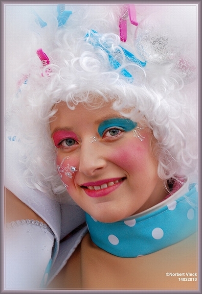 sized_sized_DSC17535a karnavalstoet 2010