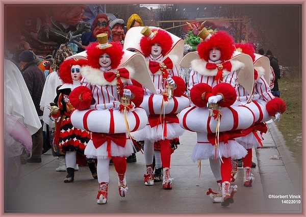 sized_sized_DSC17539a karnavalstoet 2010