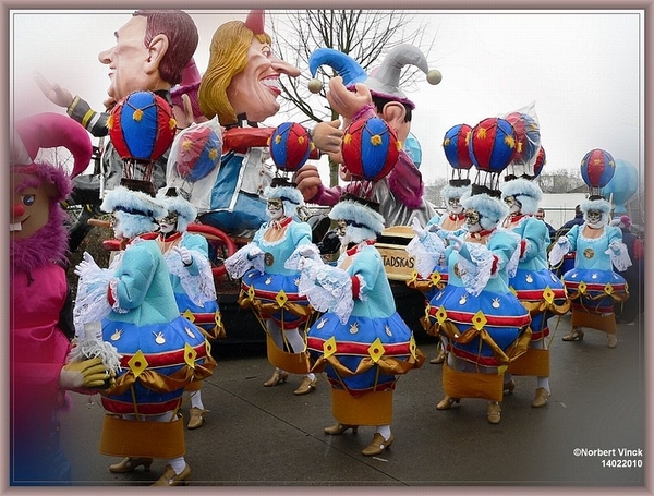 sized_sized_P2030710a karnaval 2010