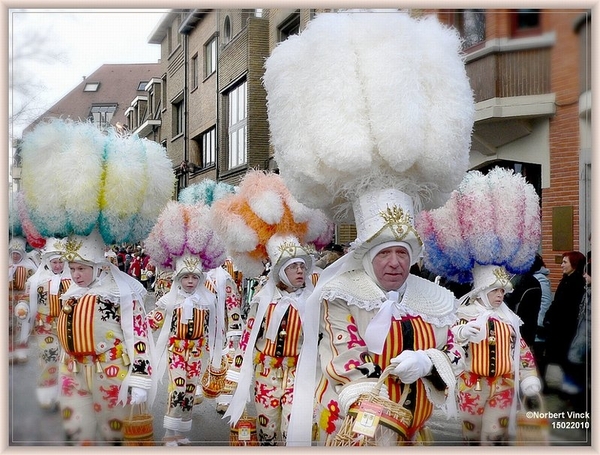 sized_sized_P2030839a karnaval maadag Aalsterse Gilles