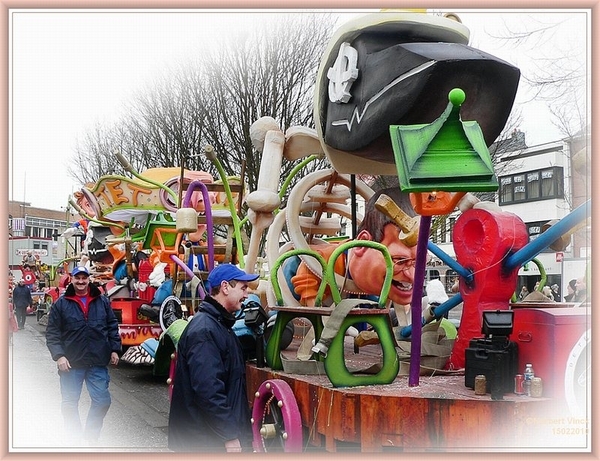 sized_sized_P2030915a karnaval maadag